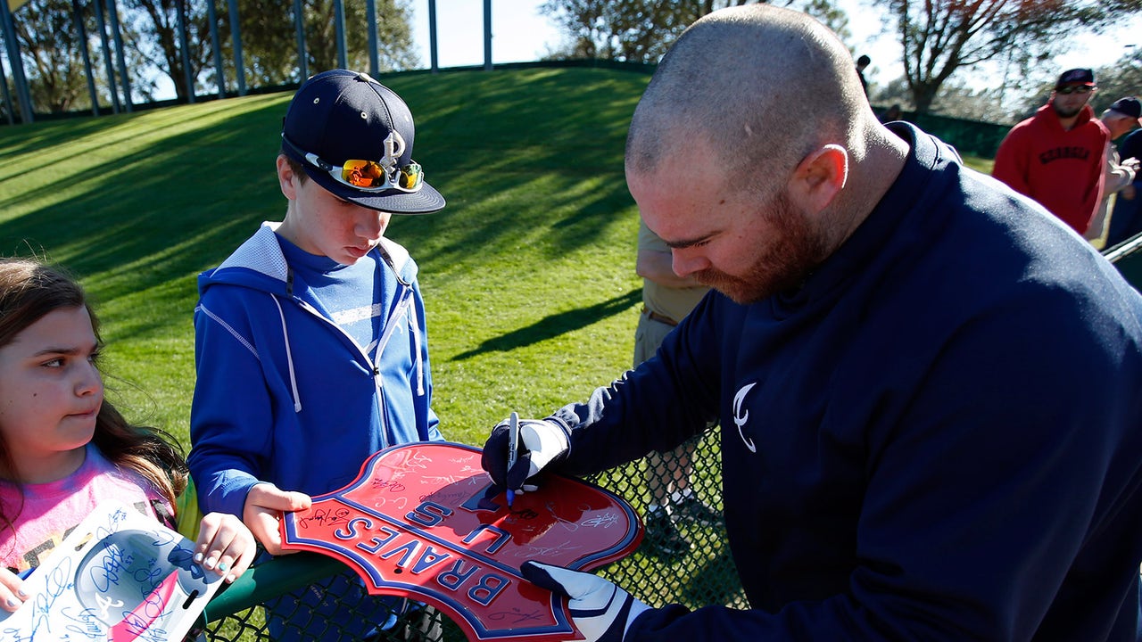 Braves Notebook: Doumit has 'every intention of catching'